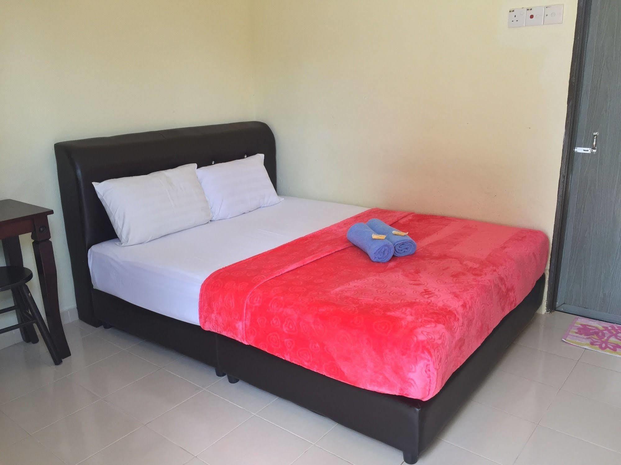 Rasa Senang Villa -Islam Guest Only Pantai Cenang  Zewnętrze zdjęcie